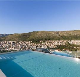 6 Bedroom Villa with Heated Infinity Pool and Sea Views in Dubrovnik, Sleeps 12